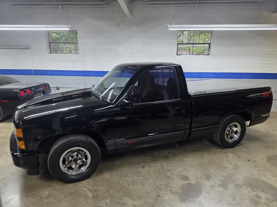 1990 Chevrolet 454 SS - Image 5 of 31
