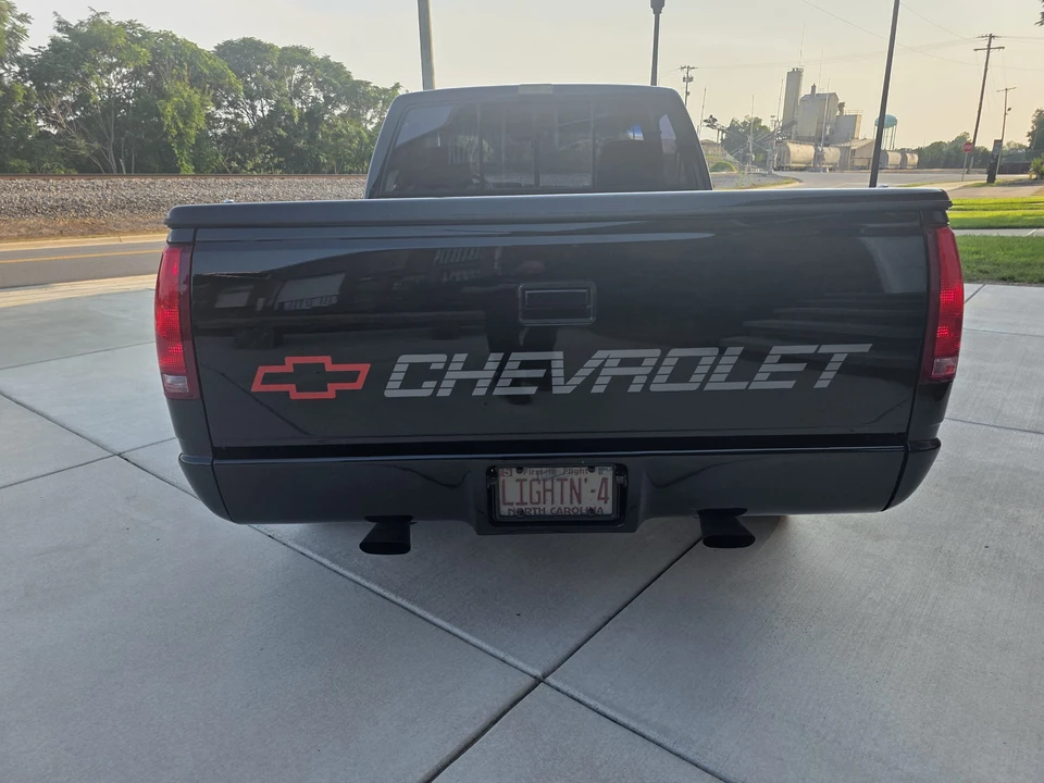 1990 Chevrolet 454 SS - Image 10 of 31