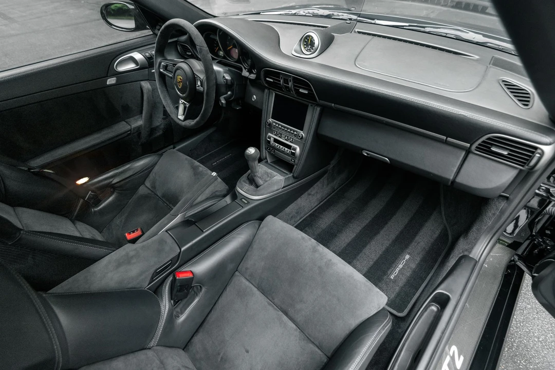 2008 Porsche 997 GT2 - Image 25 of 31