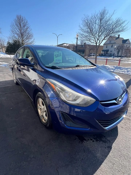 2014 Hyundai Elantra - Image 5 of 10