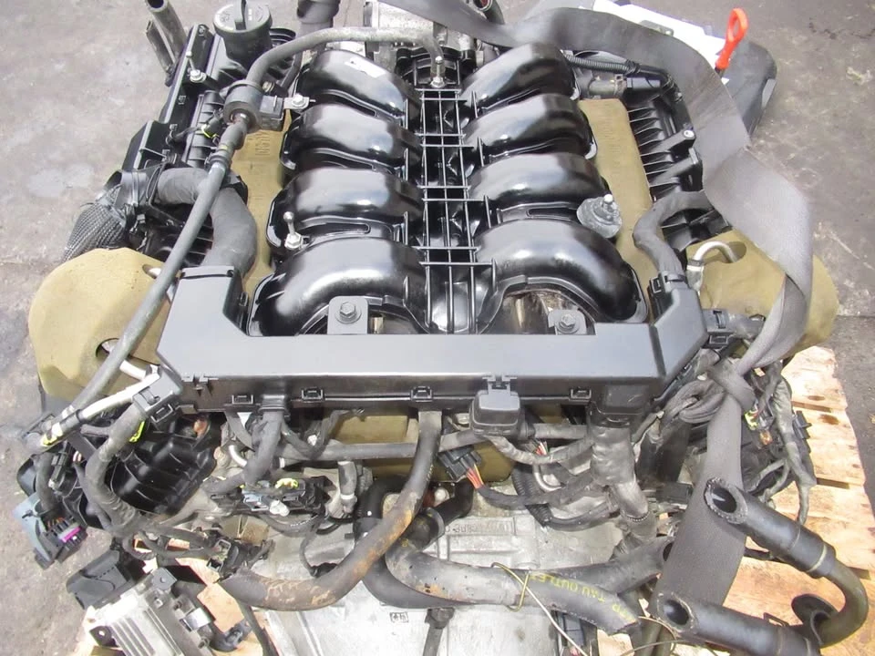 2014 Hyundai Genesis - Image 3 of 7