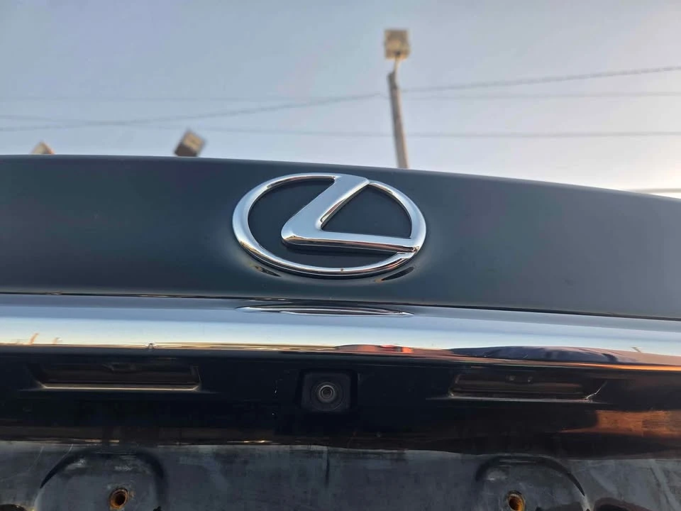 2014 Lexus ES 6th Gen - Image 4 of 5