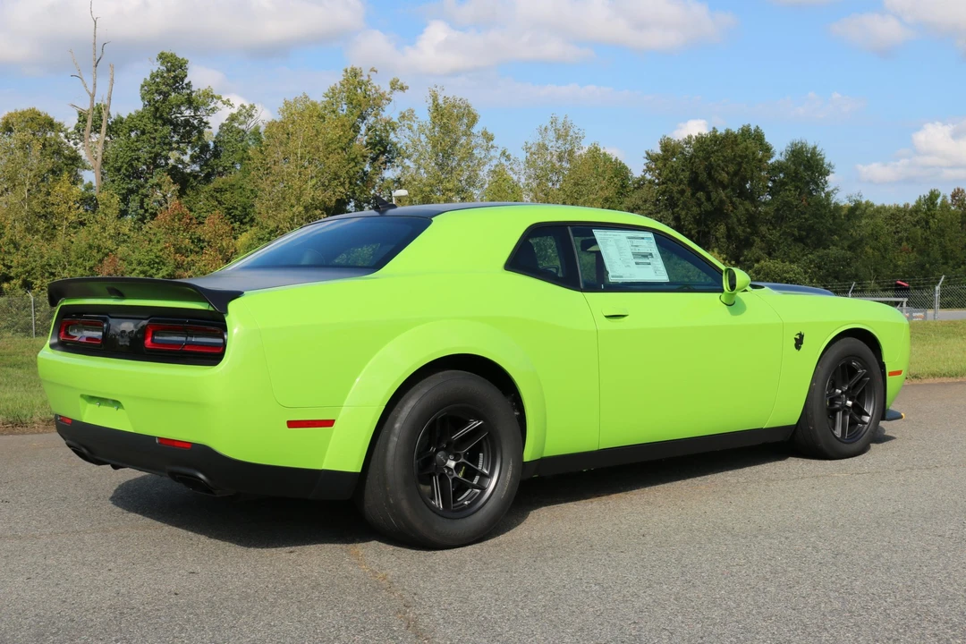 2023 Dodge Challenger SRT Demon & Super Stock 3rd Gen - Image 10 of 31