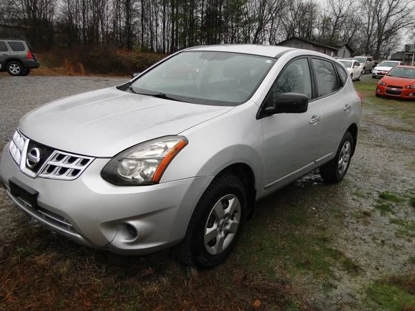2014 Nissan Rogue - Image 2 of 4