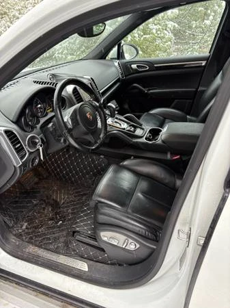2014 Porsche 958 Cayenne - Image 5 of 12