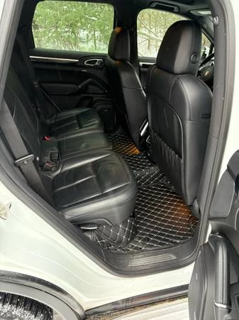 2014 Porsche 958 Cayenne - Image 9 of 12