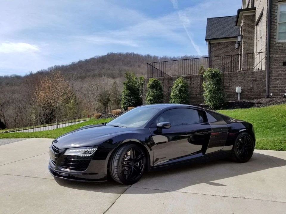 2014 Audi 42 R8 - Image 2 of 5