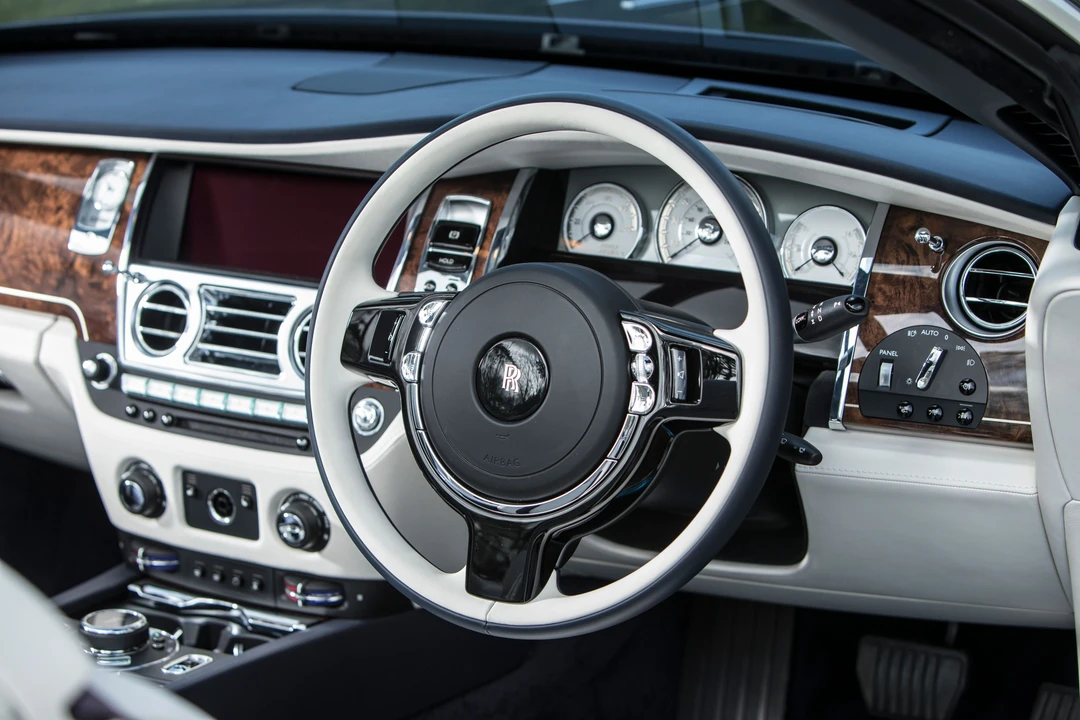 2018 Rolls-Royce Dawn - Image 26 of 31