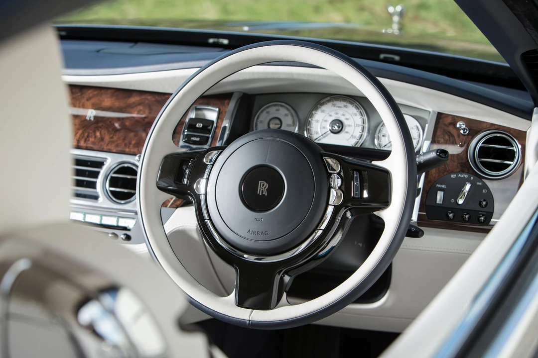 2018 Rolls-Royce Dawn - Image 25 of 31
