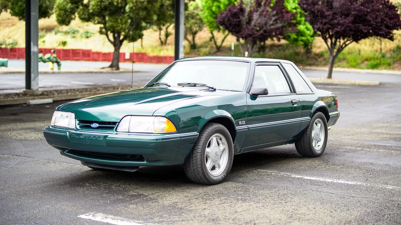 1992 Ford Mustang 3rd Gen - Image 10 of 31