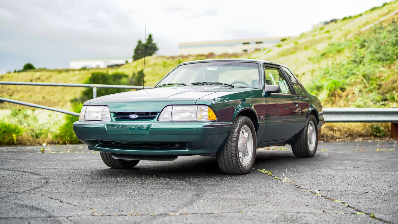 1992 Ford Mustang 3rd Gen - Image 6 of 31