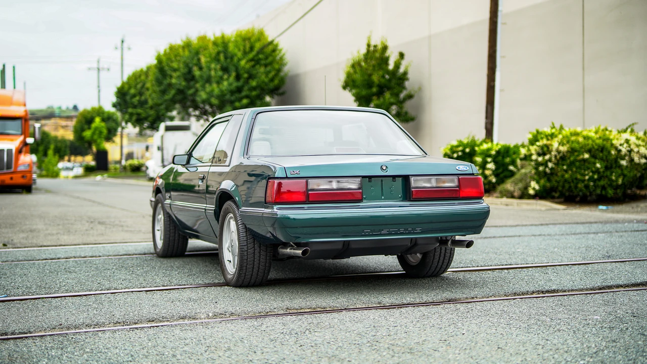 1992 Ford Mustang 3rd Gen - Image 29 of 31
