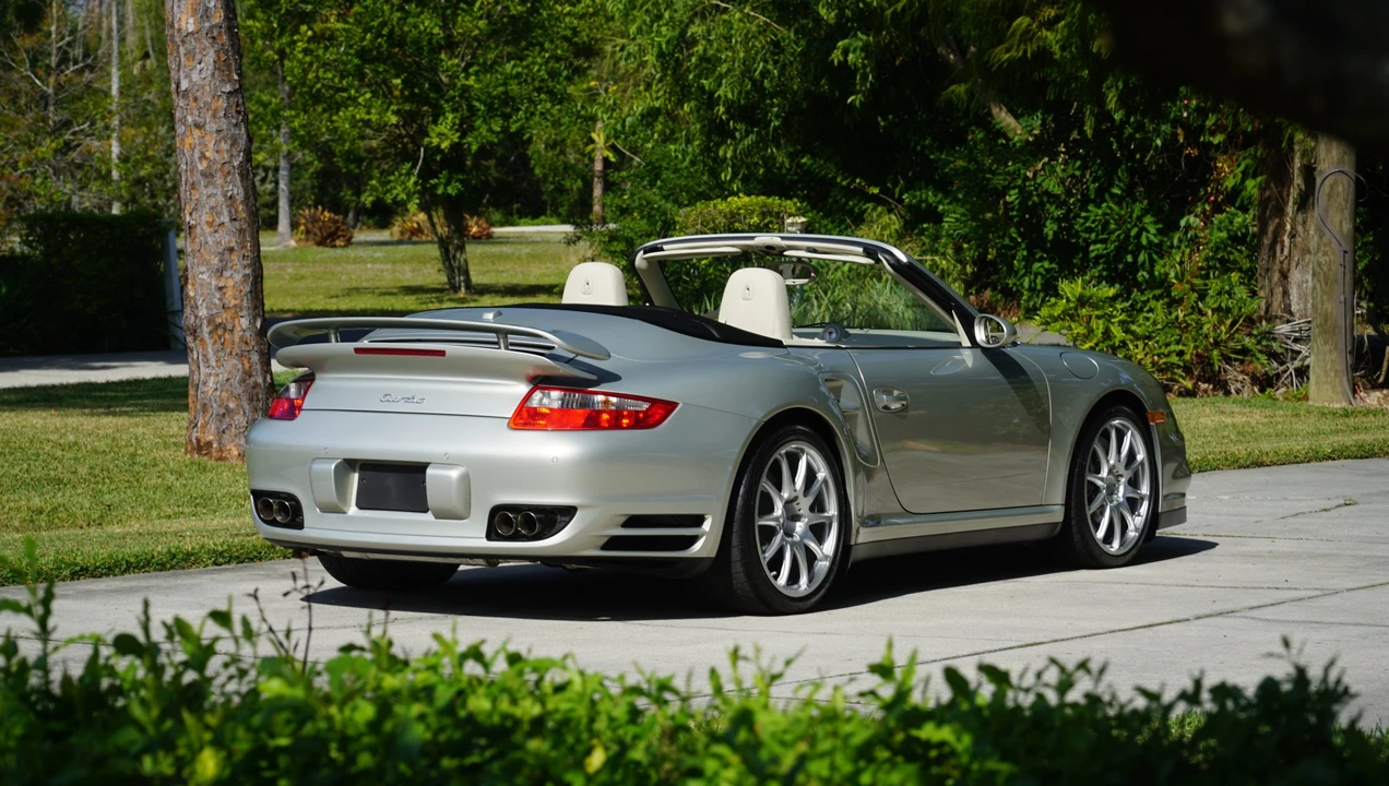 2009 Porsche 997 Turbo - Image 22 of 31