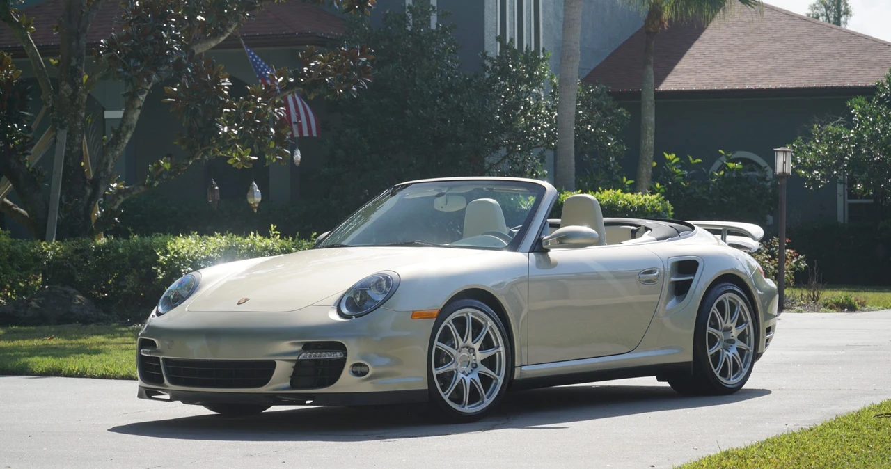 2009 Porsche 997 Turbo - Image 2 of 31