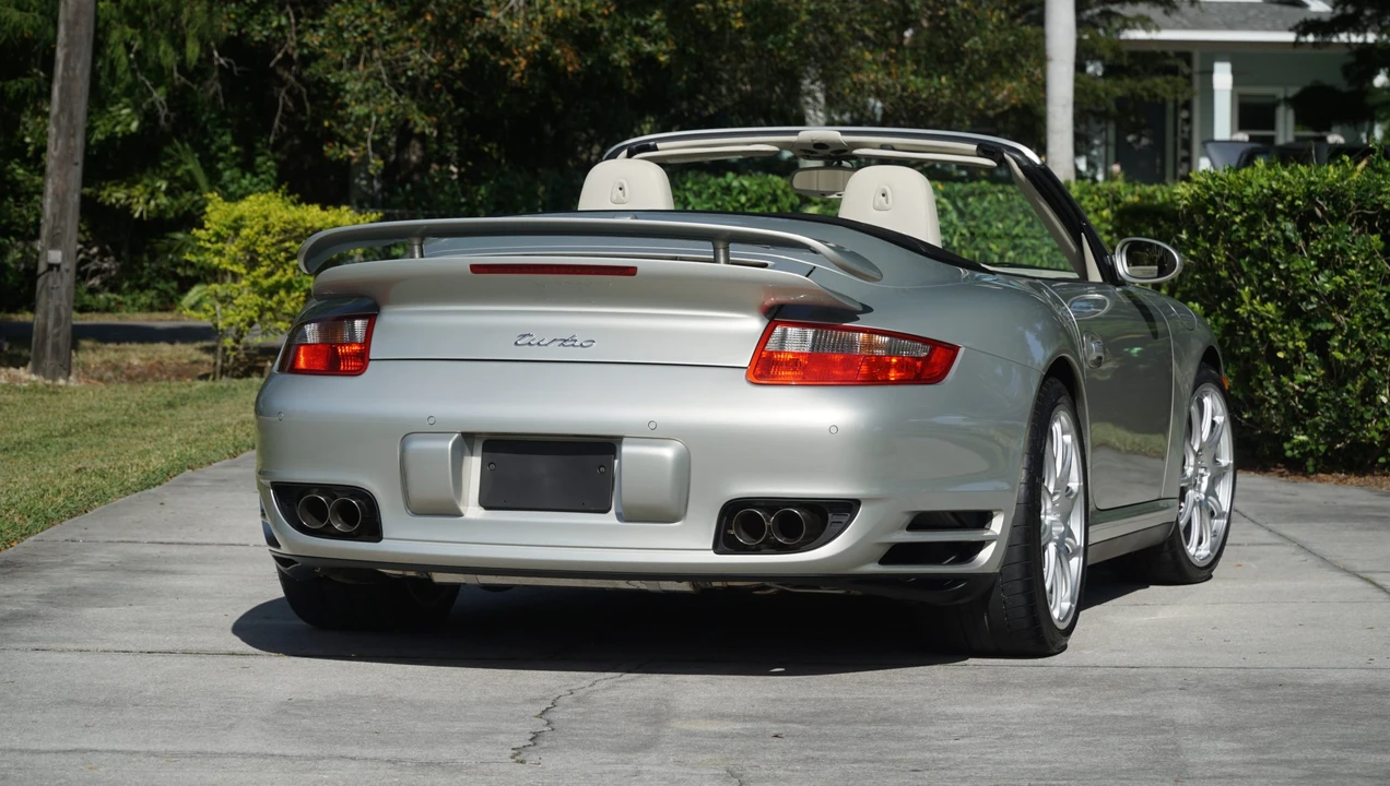 2009 Porsche 997 Turbo - Image 25 of 31