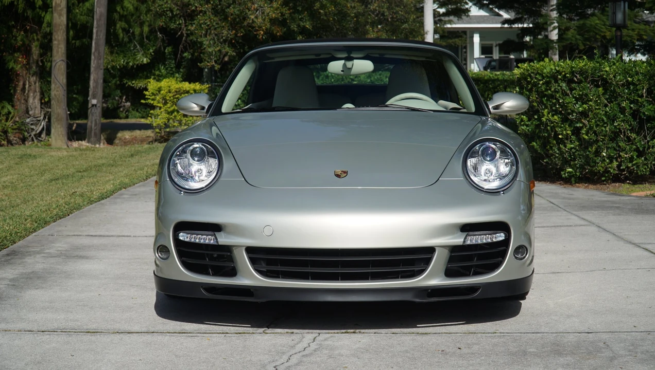 2009 Porsche 997 Turbo - Image 7 of 31
