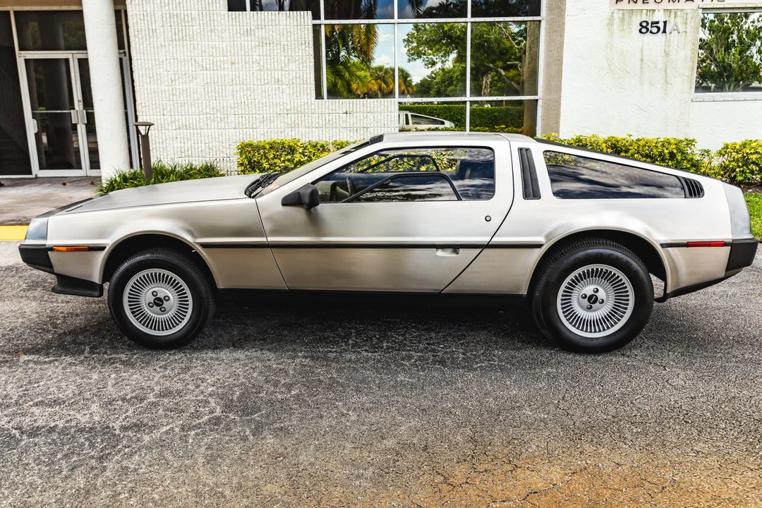 1983 DeLorean DMC-12 - Image 3 of 31