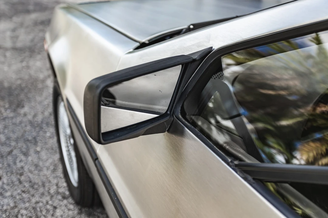 1983 DeLorean DMC-12 - Image 27 of 31