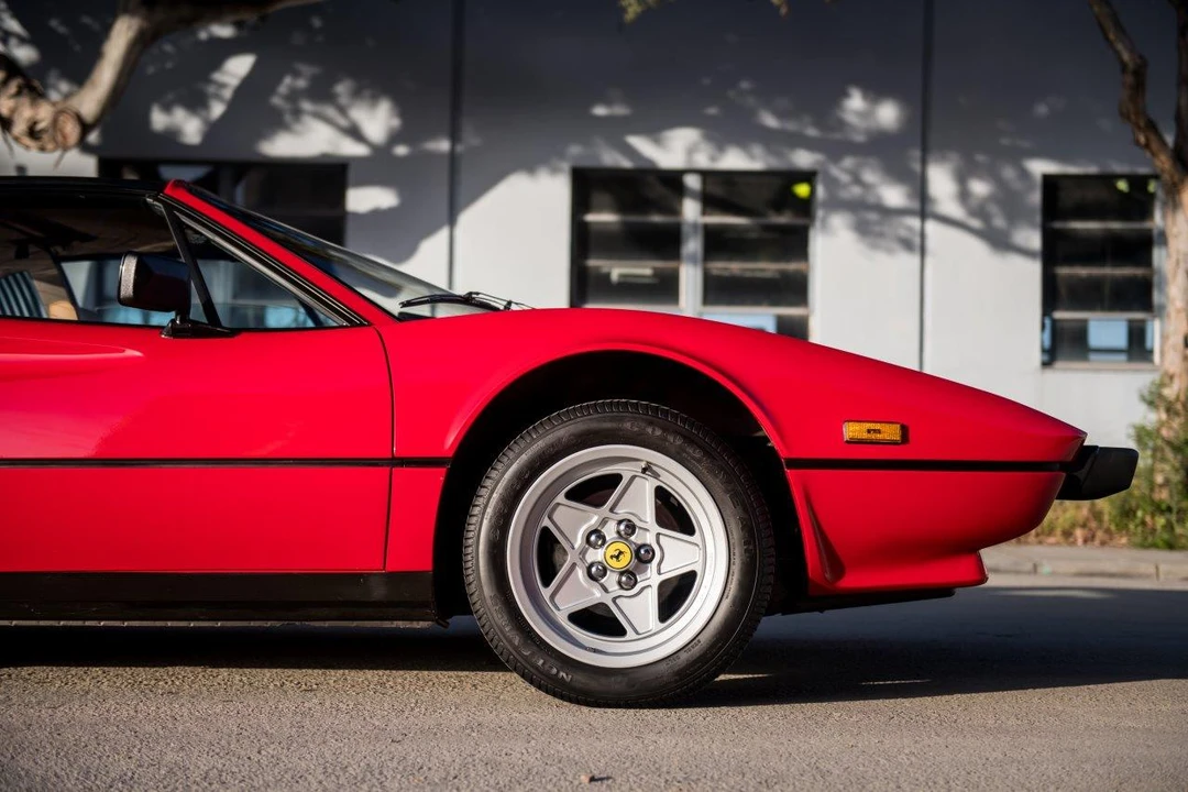 1985 Ferrari 308 GTS QV - Image 20 of 31