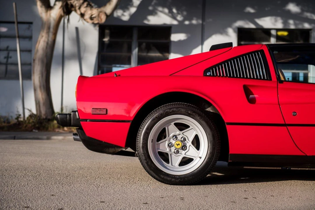 1985 Ferrari 308 GTS QV - Image 19 of 31
