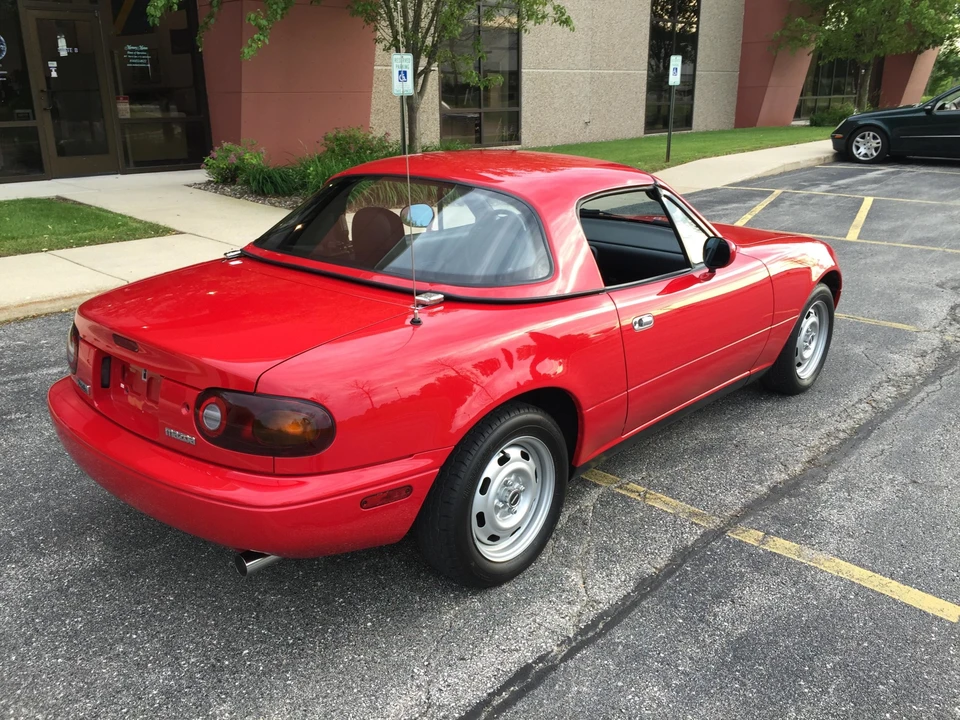 1990 Mazda NA MX-5 Miata - Image 6 of 31