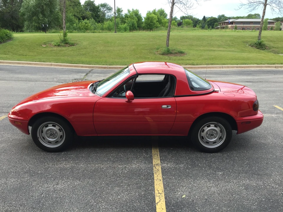 1990 Mazda NA MX-5 Miata - Image 9 of 31