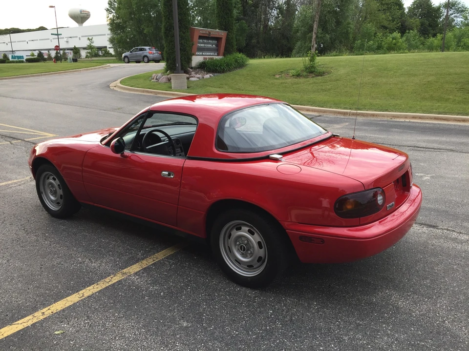 1990 Mazda NA MX-5 Miata - Image 8 of 31