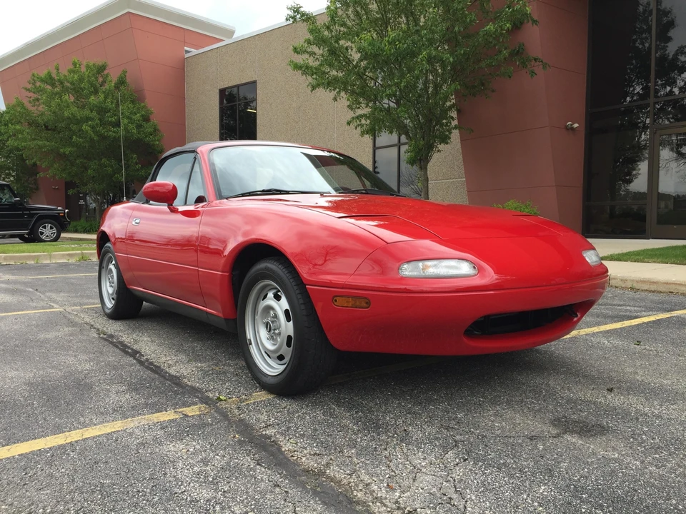 1990 Mazda NA MX-5 Miata - Image 15 of 31