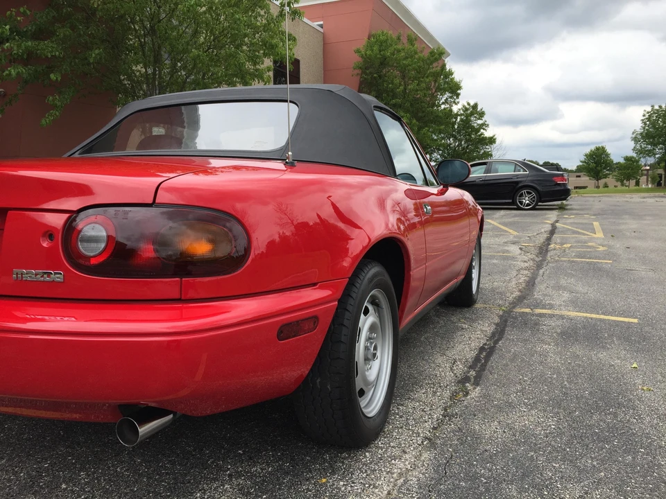 1990 Mazda NA MX-5 Miata - Image 18 of 31