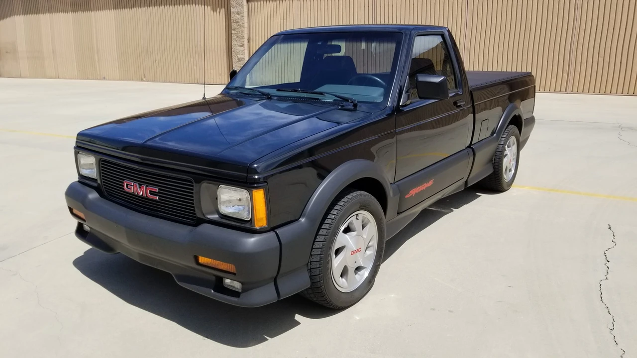 1991 GMC Syclone - Image 2 of 31