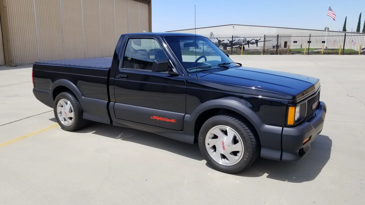1991 GMC Syclone - Image 12 of 31