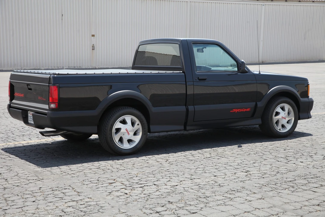 1991 GMC Syclone - Image 22 of 31