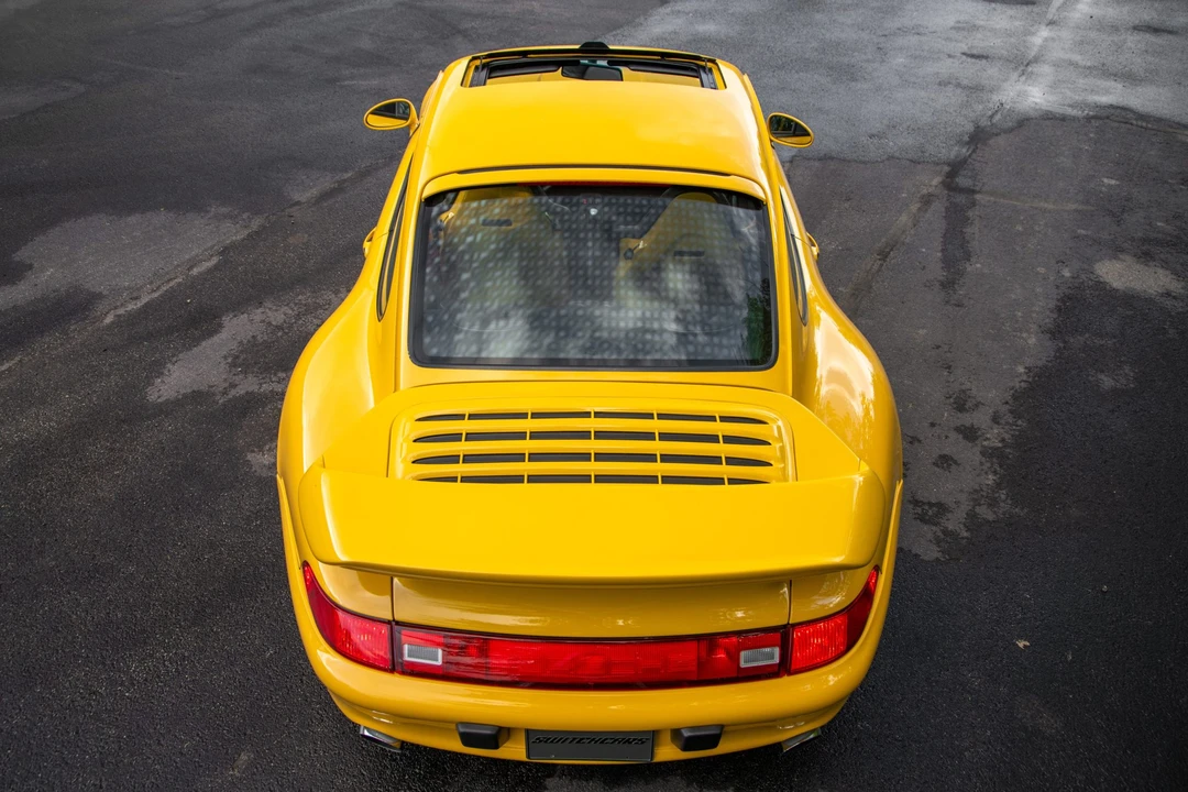 1997 Porsche 993 Carrera 4S - Image 9 of 31