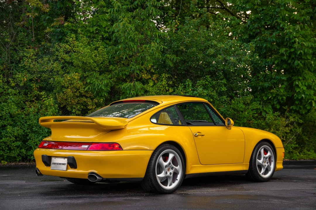 1997 Porsche 993 Carrera 4S - Image 11 of 31