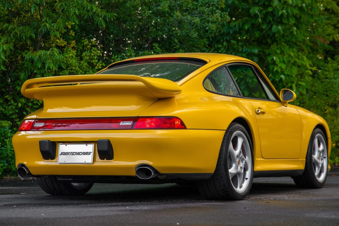 1997 Porsche 993 Carrera 4S - Image 10 of 31