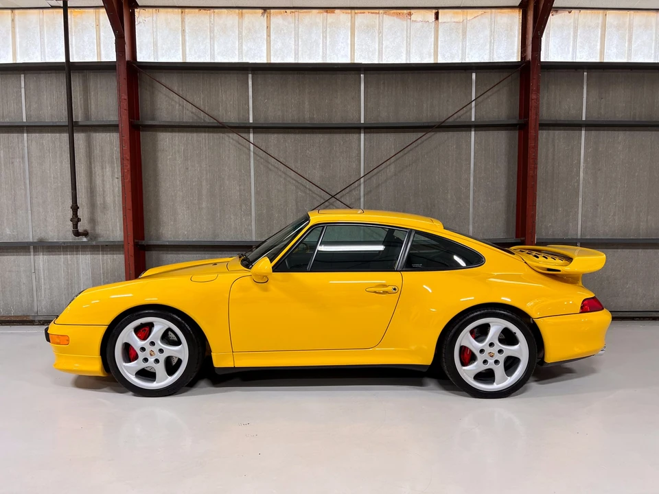 1997 Porsche 993 Carrera 4S - Image 25 of 31