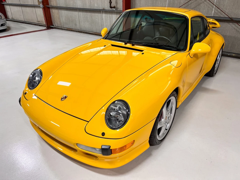 1997 Porsche 993 Carrera 4S - Image 15 of 31