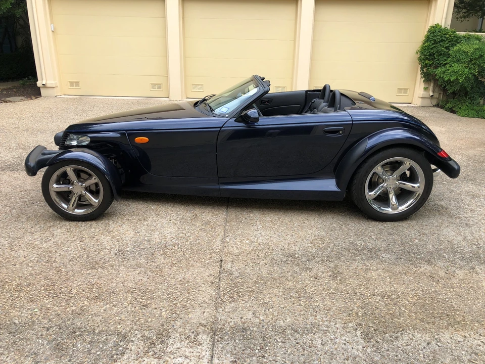 2001 Plymouth Prowler - Image 8 of 31