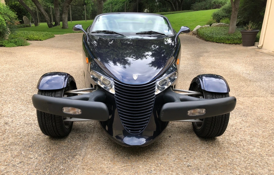 2001 Plymouth Prowler - Image 2 of 31