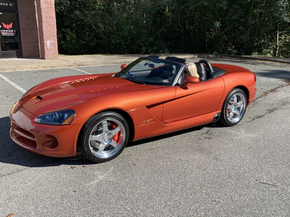 2005 Dodge Viper 3rd Gen - Image 3 of 31