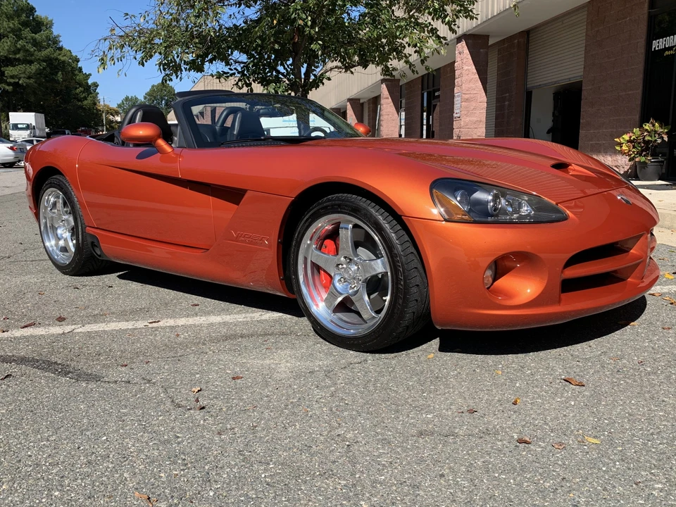 2005 Dodge Viper 3rd Gen - Image 13 of 31