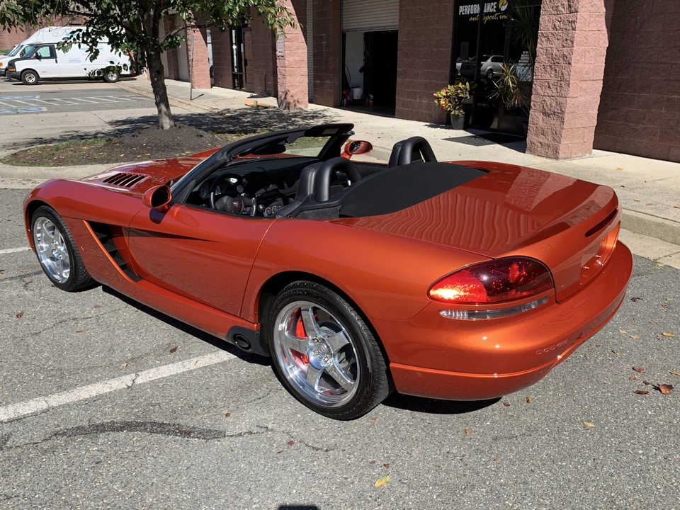 2005 Dodge Viper 3rd Gen - Image 22 of 31