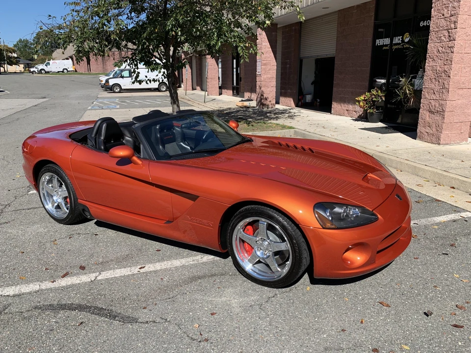 2005 Dodge Viper 3rd Gen - Image 16 of 31