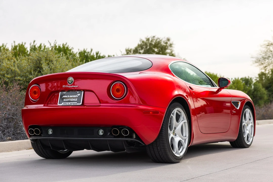 2008 Alfa Romeo 8C Competizione - Image 23 of 31