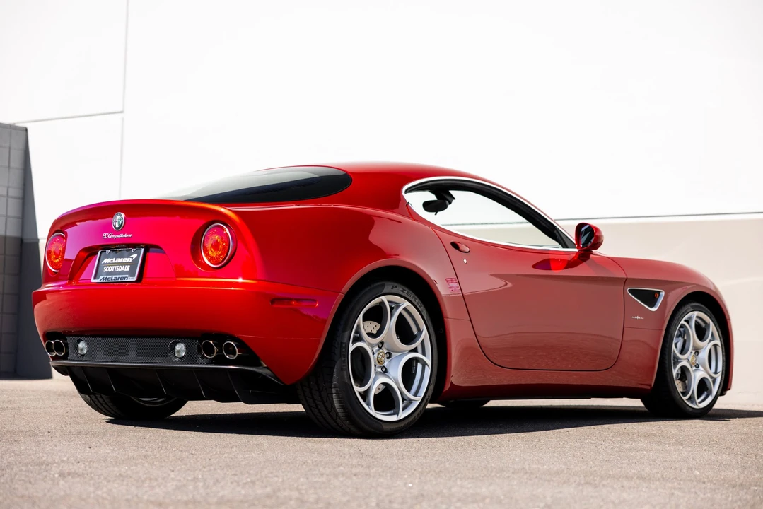 2008 Alfa Romeo 8C Competizione - Image 7 of 31