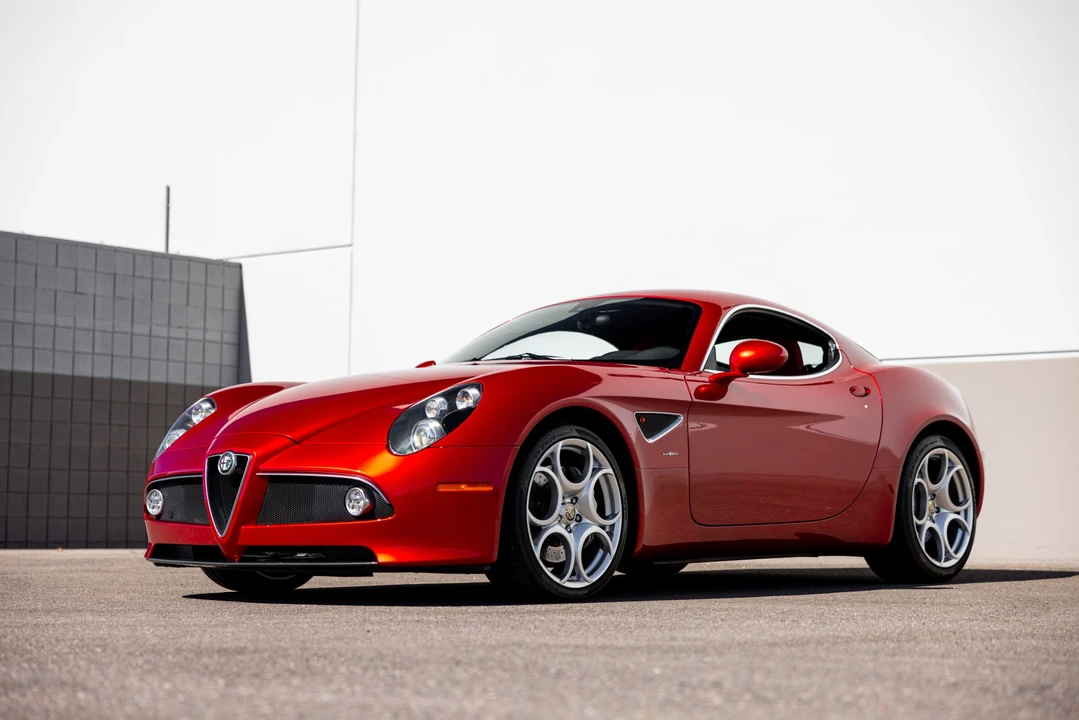 2008 Alfa Romeo 8C Competizione - Image 3 of 31