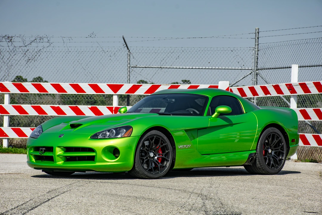 2008 Dodge Viper 4th Gen - Image 2 of 31