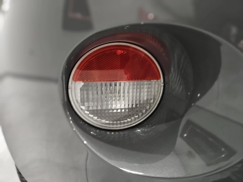 2009 Pontiac Solstice GXP - Image 25 of 31
