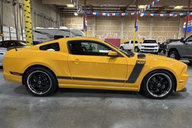 2013 Ford S197 Mustang Boss 302 - Image 3 of 8