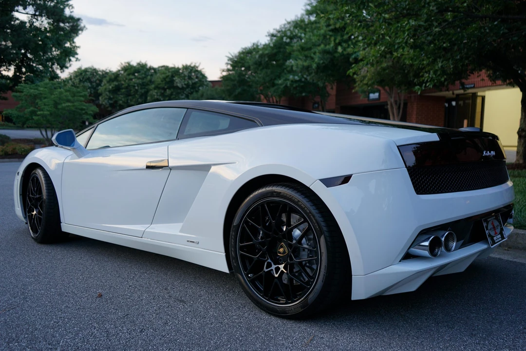 2013 Lamborghini Gallardo LP550-2 - Image 5 of 31